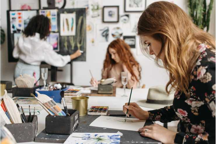 donne laboratorio pittura