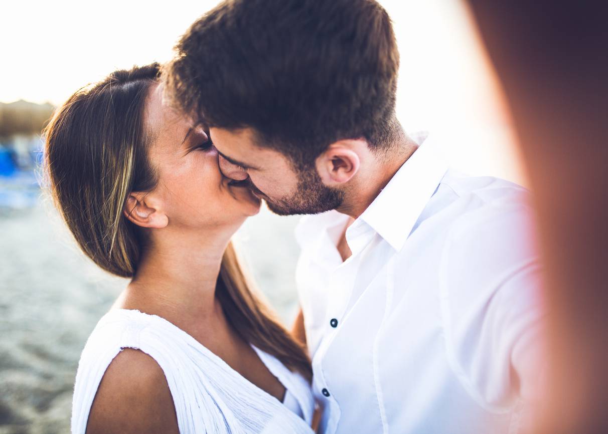 Bacio Perfetto Ecco Le 10 Regole D Oro Per Un Bacio Perfetto Video