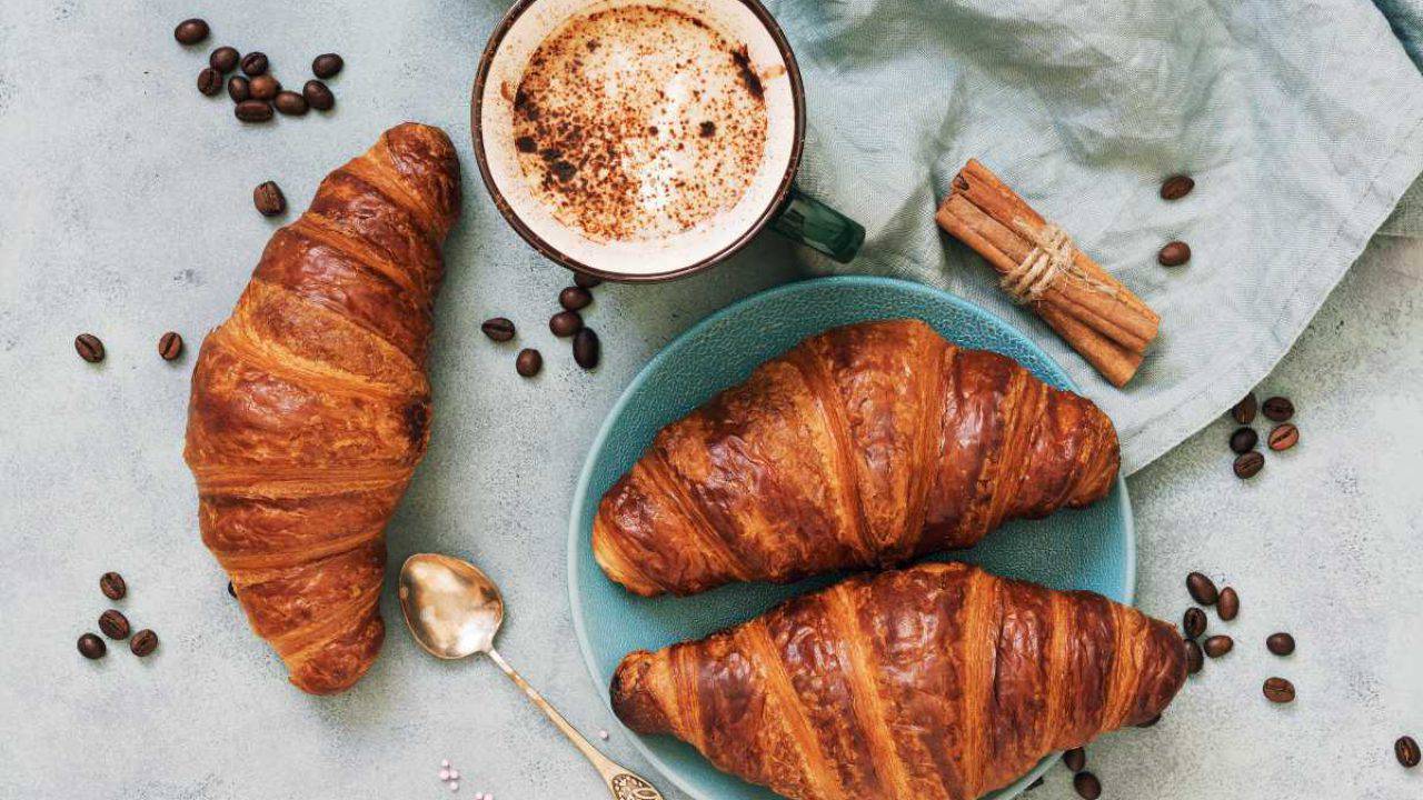 Croissant Le Ricette Per Preparalo A Casa Classico Integrale E Veg