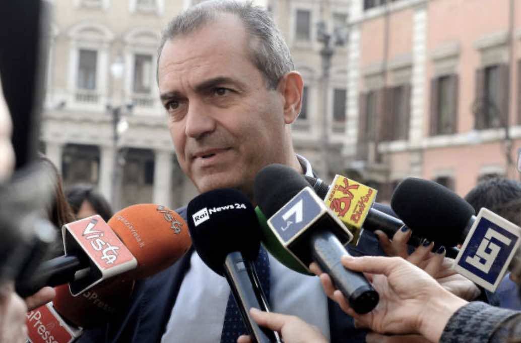 De Magistris attacca De Luca e la Regione Campania sulla gestione dell'emergenza COVID-19 (Getty Images)