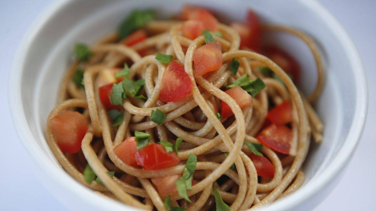 spaghetti integrali rucola