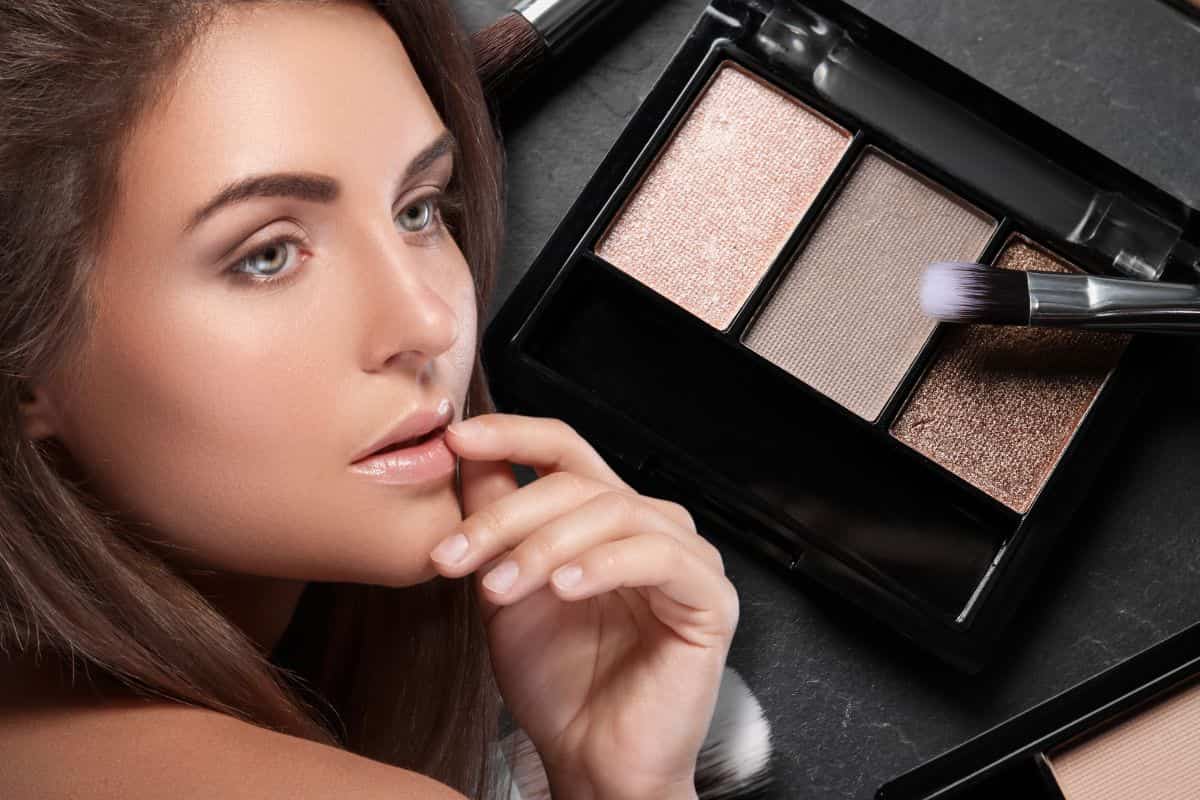 come scegliere il trucco naturale in base al proprio incarnato