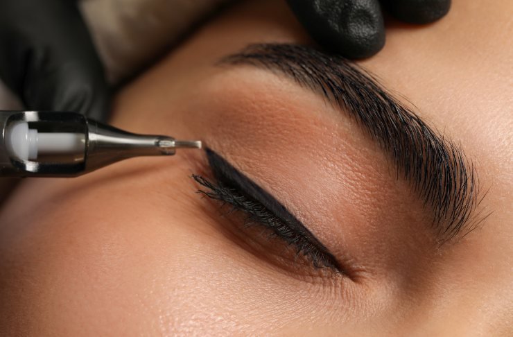 Anche l'eyeliner può essere magnetico