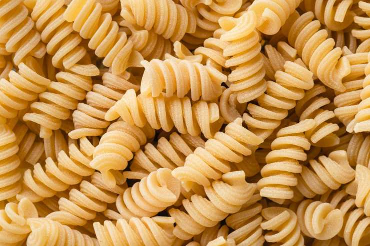 Tra gli alimenti che non si friggono c'è la pasta