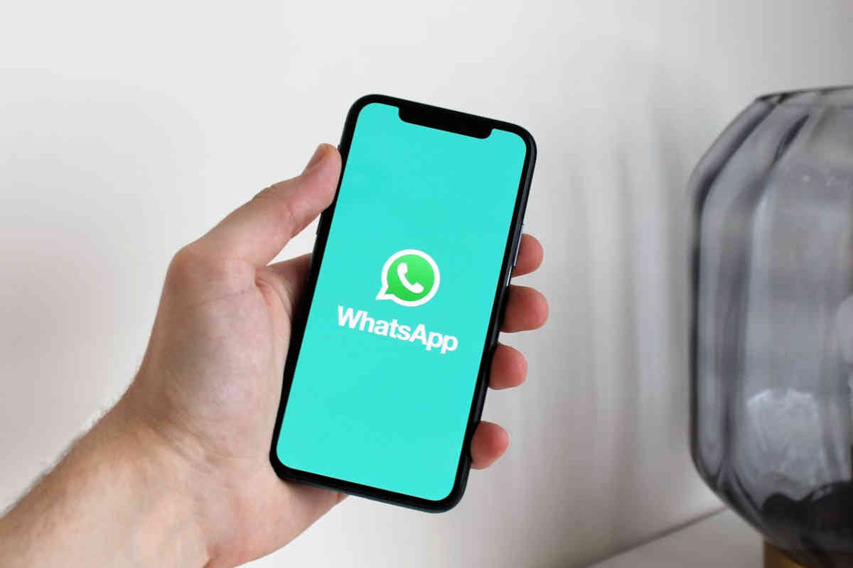 Significato dei cuori su WhatsApp