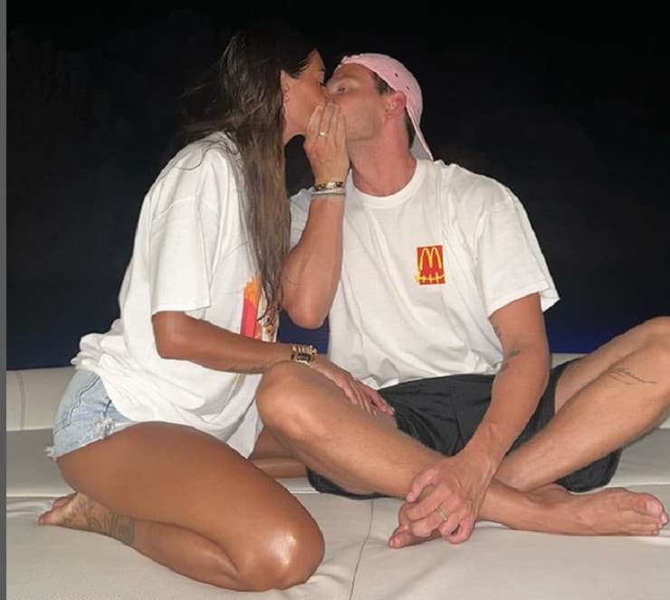 bacio tra melissa satta e carlo gussali beretta