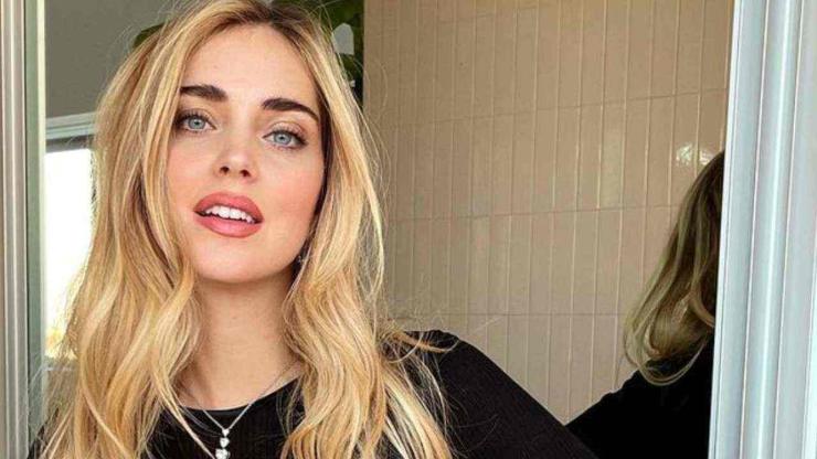 chiara ferragni capelli lunghi