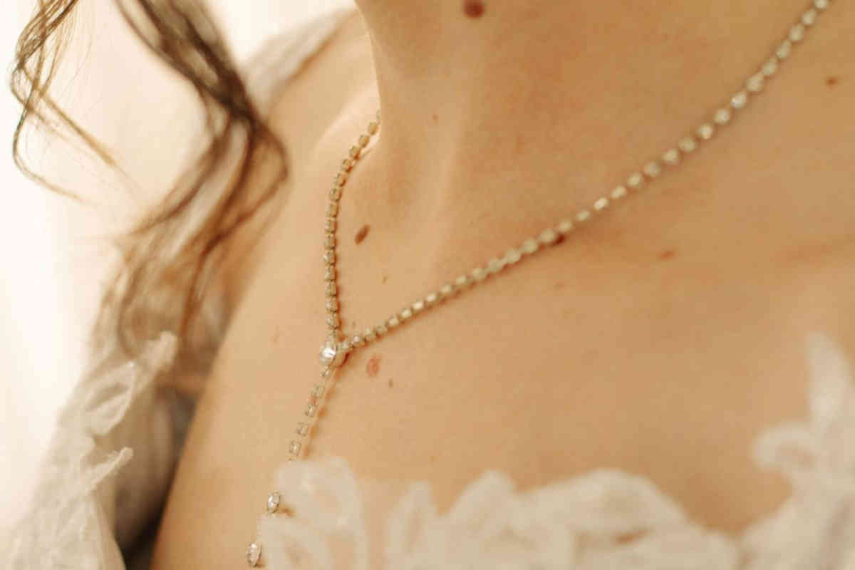 Collana in una sposa