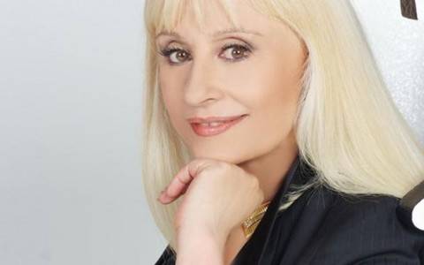 RAFFAELLA CARRA': 70 anni e non sentirli